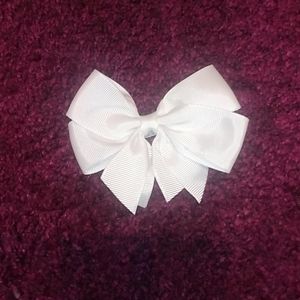 White bow